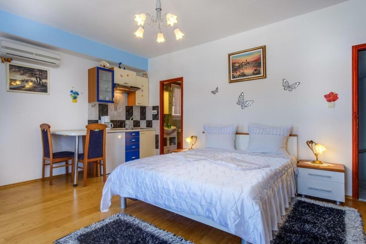 Hotel Aquamare Mali Lošinj Exteriér fotografie